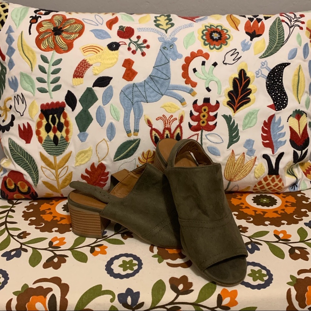 Army Green Heeled Sandals